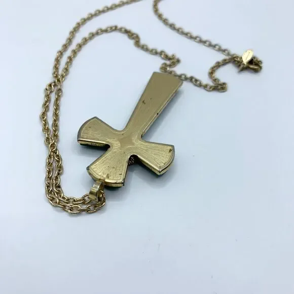 Avon Women Necklace Gold Tone Green Lucite Juliet Cross Pendant Link Chain 13 in - Picture 4 of 6
